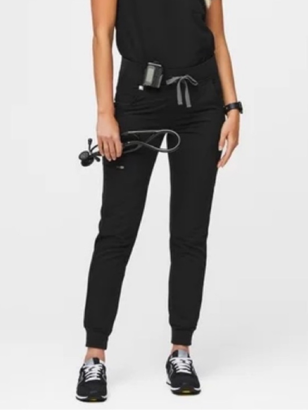 Figs NEW Zamora 2.0 Joggers Pants Black